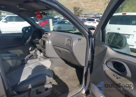 2004 Chevrolet Trailblazer Ext Lt z USA, uszkodzony, nr VIN 1GNET16S646196452